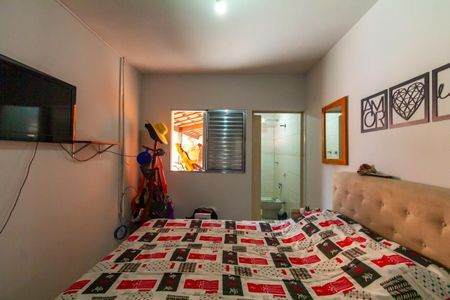 Casa à venda com 236m², 3 quartos e 3 vagasSuíte