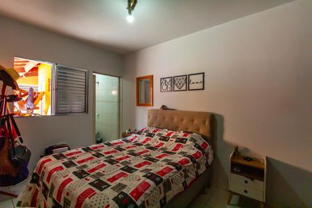 Casa à venda com 236m², 3 quartos e 3 vagasSuíte