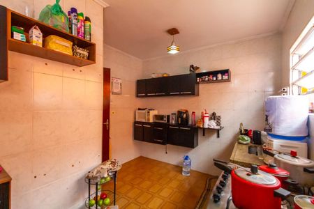 Casa à venda com 236m², 3 quartos e 3 vagasCozinha