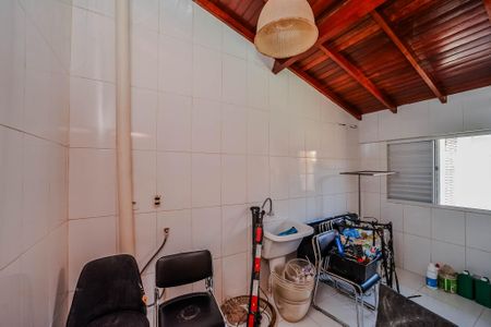 Casa à venda com 200m², 5 quartos e 4 vagasÁrea de Serviço