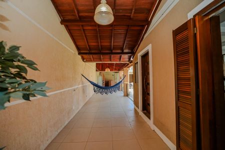 Casa à venda com 200m², 5 quartos e 4 vagasGaragem
