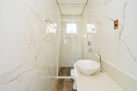 Casa à venda com 200m², 5 quartos e 4 vagasBanheiro da Suíte