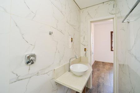 Casa à venda com 200m², 5 quartos e 4 vagasBanheiro da Suíte