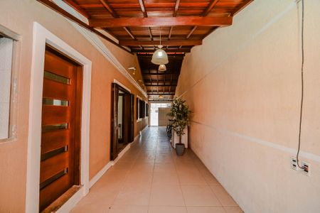 Casa à venda com 200m², 5 quartos e 4 vagasGaragem