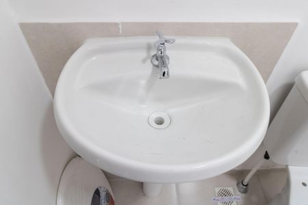 Apartamento para alugar com 45m², 2 quartos e 1 vaga Apartamento para alugar com 45m², 2 quartos e 1 vagaBanheiro