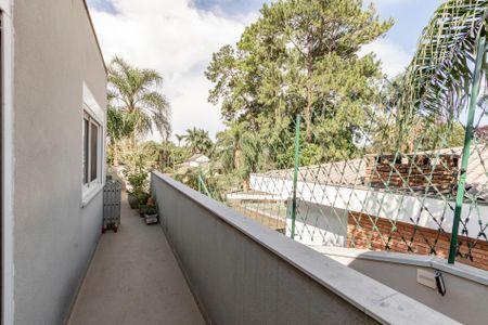 Casa de condomínio à venda com 300m², 4 quartos e 3 vagas Casa de condomínio à venda com 300m², 4 quartos e 3 vagasVaranda da Sala de TV/ Escritório