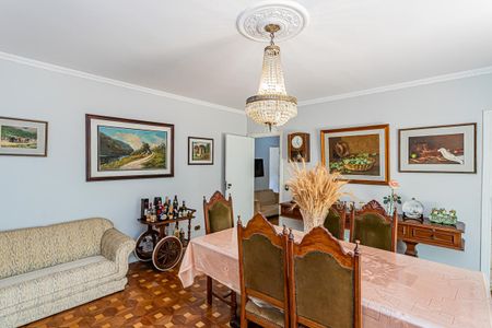 Casa à venda com 590m², 3 quartos e 8 vagasSala de Jantar