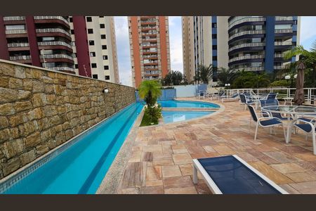Apartamento à venda com 151m², 3 quartos e 3 vagasÁrea comum - Piscina