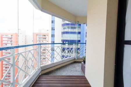 Apartamento à venda com 151m², 3 quartos e 3 vagasVaranda