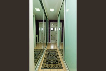 Apartamento à venda com 151m², 3 quartos e 3 vagasCloset