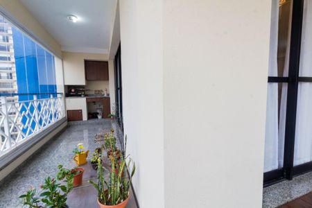 Apartamento à venda com 151m², 3 quartos e 3 vagasVaranda