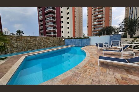 Apartamento à venda com 151m², 3 quartos e 3 vagasÁrea comum - Piscina