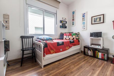 Casa de condomínio à venda com 350m², 3 quartos e 4 vagasSuíte 3