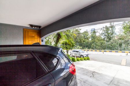 Casa de condomínio à venda com 350m², 3 quartos e 4 vagasGaragem
