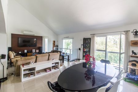 Casa de condomínio à venda com 350m², 3 quartos e 4 vagasSala de Jantar