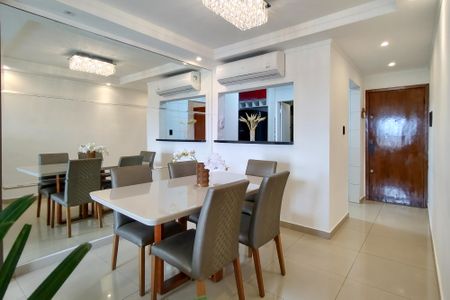 Apartamento para alugar com 110m², 3 quartos e 1 vagaSala