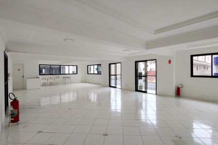 Apartamento para alugar com 110m², 3 quartos e 1 vagaÁrea comum - Salão de festas