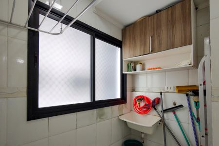 Apartamento para alugar com 110m², 3 quartos e 1 vagaÁrea de Serviço