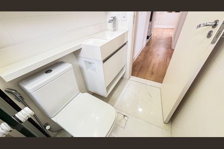 Apartamento para alugar com 48m², 2 quartos e 1 vaga Apartamento para alugar com 48m², 2 quartos e 1 vagaBanheiro