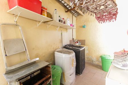 Casa à venda com 160m², 2 quartos e 1 vagaÁrea de Serviço