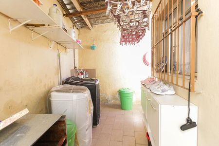 Casa à venda com 160m², 2 quartos e 1 vagaÁrea de Serviço