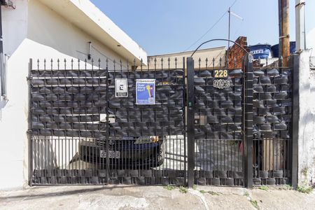 Casa à venda com 160m², 2 quartos e 1 vagaFachada