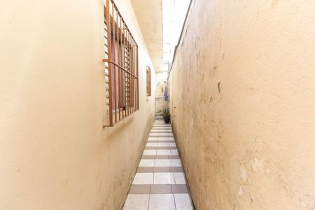 Casa à venda com 160m², 2 quartos e 1 vagaCorredor Externo