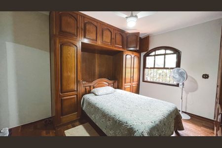 Casa à venda com 550m², 6 quartos e 5 vagas Casa à venda com 550m², 6 quartos e 5 vagasSuíte