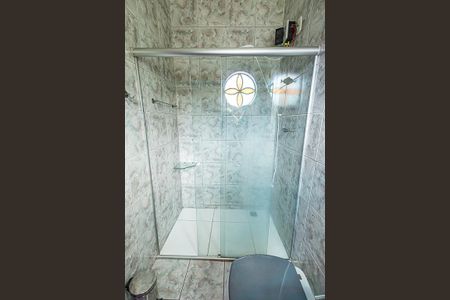 Casa à venda com 100m², 3 quartos e 2 vagasSuite