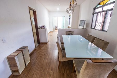 Casa à venda com 100m², 3 quartos e 2 vagasCopa