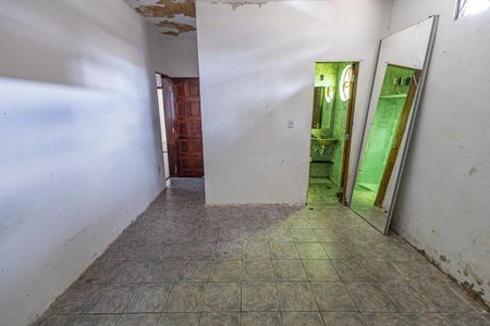 Casa à venda com 100m², 3 quartos e 2 vagasQuarto 1 / suite