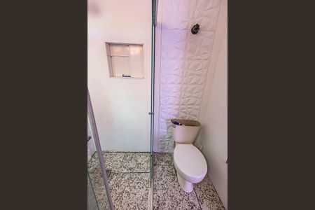 Casa à venda com 100m², 3 quartos e 2 vagasBanheiro