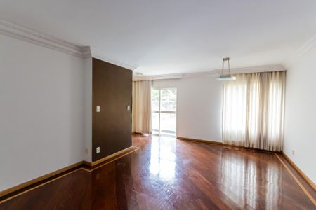 Apartamento à venda com 147m², 3 quartos e 3 vagas Apartamento à venda com 147m², 3 quartos e 3 vagasSala