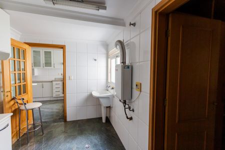 Apartamento à venda com 147m², 3 quartos e 3 vagas Apartamento à venda com 147m², 3 quartos e 3 vagasÁrea de Serviço