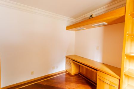 Apartamento à venda com 147m², 3 quartos e 3 vagas Apartamento à venda com 147m², 3 quartos e 3 vagasSuíte 1