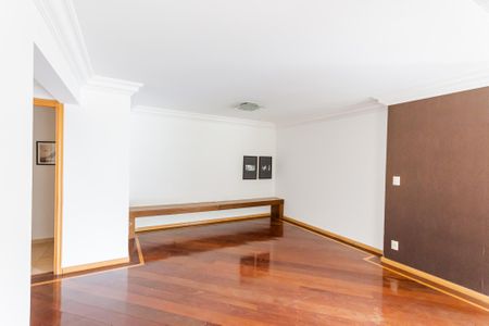 Apartamento à venda com 147m², 3 quartos e 3 vagas Apartamento à venda com 147m², 3 quartos e 3 vagasSala