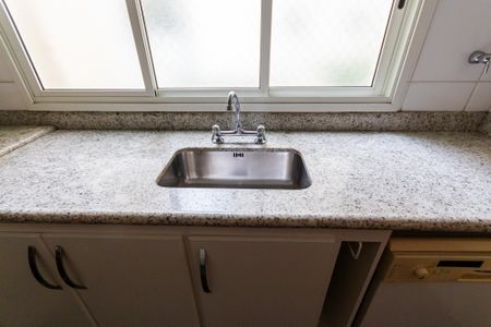 Apartamento à venda com 147m², 3 quartos e 3 vagas Apartamento à venda com 147m², 3 quartos e 3 vagasPia