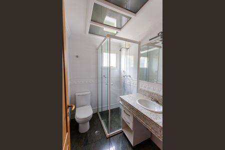 Apartamento à venda com 147m², 3 quartos e 3 vagas Apartamento à venda com 147m², 3 quartos e 3 vagasBanheiro da Suíte 1