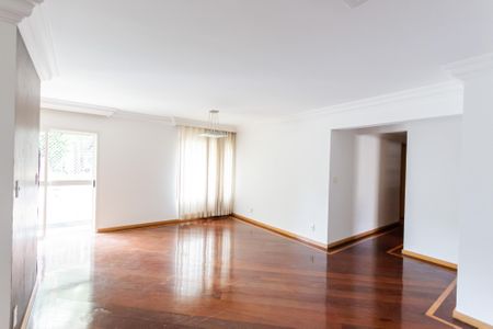 Apartamento à venda com 147m², 3 quartos e 3 vagas Apartamento à venda com 147m², 3 quartos e 3 vagasSala