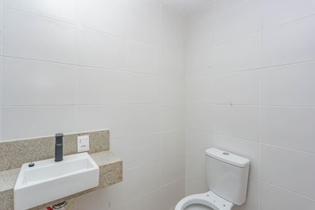 Studio para alugar com 28m², 1 quarto e sem vaga Studio para alugar com 28m², 1 quarto e sem vagaBanheiro