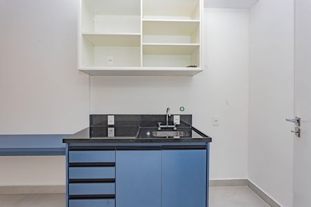 Studio para alugar com 28m², 1 quarto e sem vaga Studio para alugar com 28m², 1 quarto e sem vagaCozinha