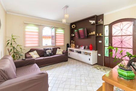 Casa à venda com 149m², 2 quartos e 2 vagas Casa à venda com 149m², 2 quartos e 2 vagasSala