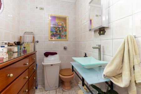 Casa à venda com 149m², 2 quartos e 2 vagas Casa à venda com 149m², 2 quartos e 2 vagasBanheiro da Suíte