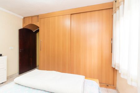 Casa à venda com 149m², 2 quartos e 2 vagas Casa à venda com 149m², 2 quartos e 2 vagasQuarto 1 - Suíte