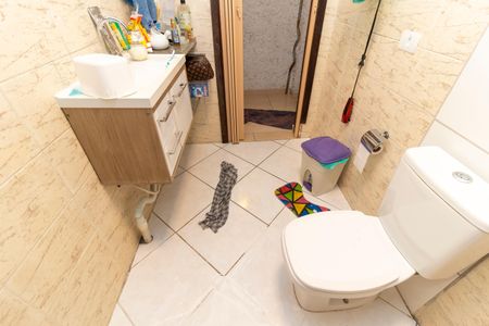 Casa à venda com 149m², 2 quartos e 2 vagas Casa à venda com 149m², 2 quartos e 2 vagasEdícula