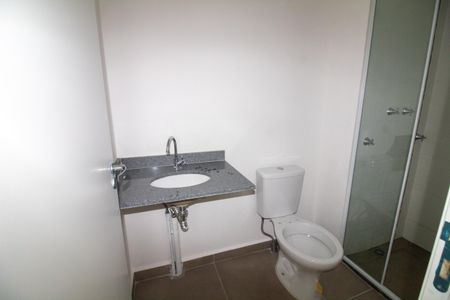 Studio para alugar com 37m², 1 quarto e sem vaga Studio para alugar com 37m², 1 quarto e sem vagaBanheiro