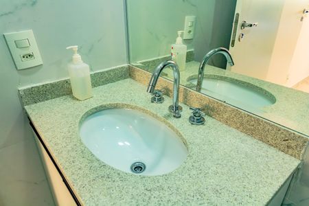 Apartamento para alugar com 29m², 1 quarto e sem vaga Apartamento para alugar com 29m², 1 quarto e sem vagaBanheiro