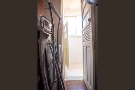 Apartamento à venda com 72m², 2 quartos e sem vaga Apartamento à venda com 72m², 2 quartos e sem vagaQuarto de Serviço