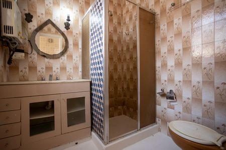 Apartamento à venda com 72m², 2 quartos e sem vaga Apartamento à venda com 72m², 2 quartos e sem vagaBanheiro
