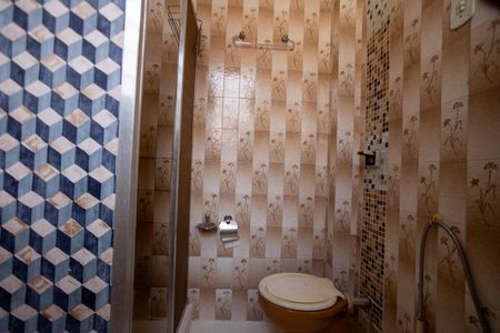 Apartamento à venda com 72m², 2 quartos e sem vaga Apartamento à venda com 72m², 2 quartos e sem vagaBanheiro